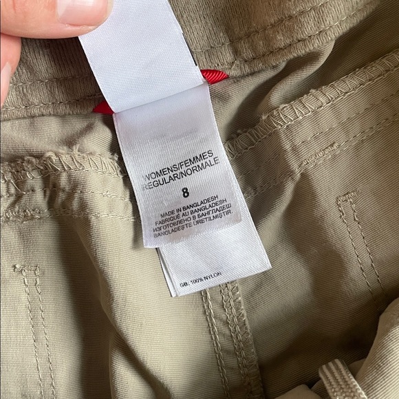 The North Face TNF Paramount Porter Trail Women's Khaki Shorts - Picture 9 of 11